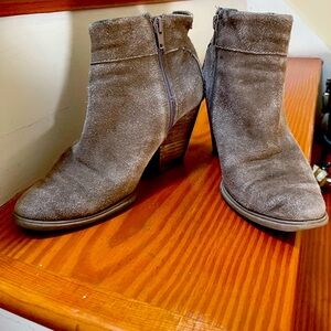 Steve Madden Suede Bootie